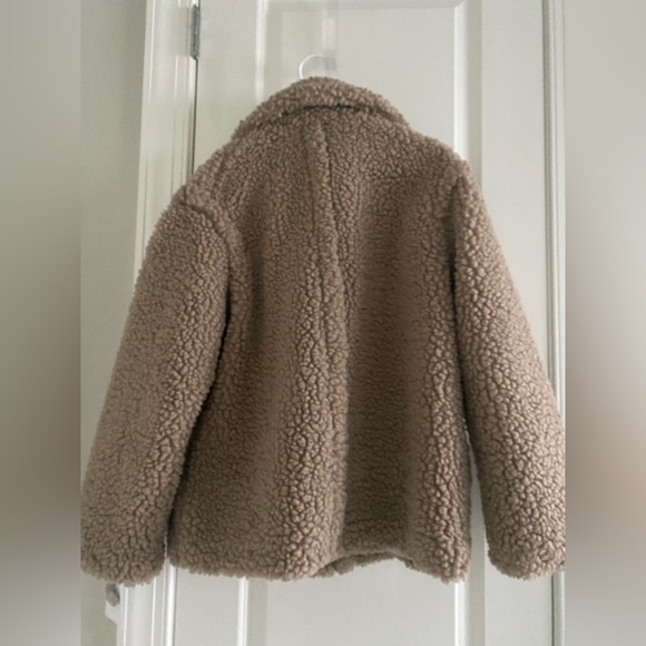 NWT UGG Gertrude Short Teddy Coat Size Small Putty Color Retail 248.00 - Picture 6 of 12
